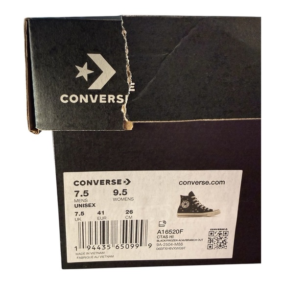 Converse Women's Chuck Taylor All Star Floral Embroidery High Top Shoe, Size 9.5 - Picture 11 of 11